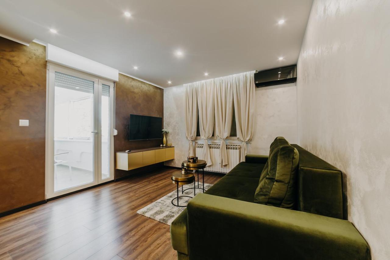 Apartman Stari Toranj فوكوفار المظهر الخارجي الصورة